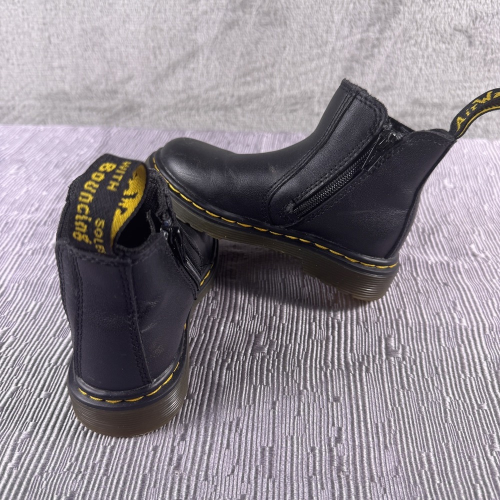 Dr. Martens kid's Black Leather Chelsea Ankle Boots Side Zip Round Toe